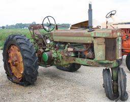 16382-JOHN DEERE 520