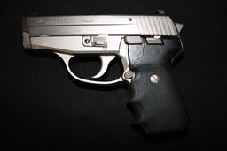 928-SIG SAUER P 239