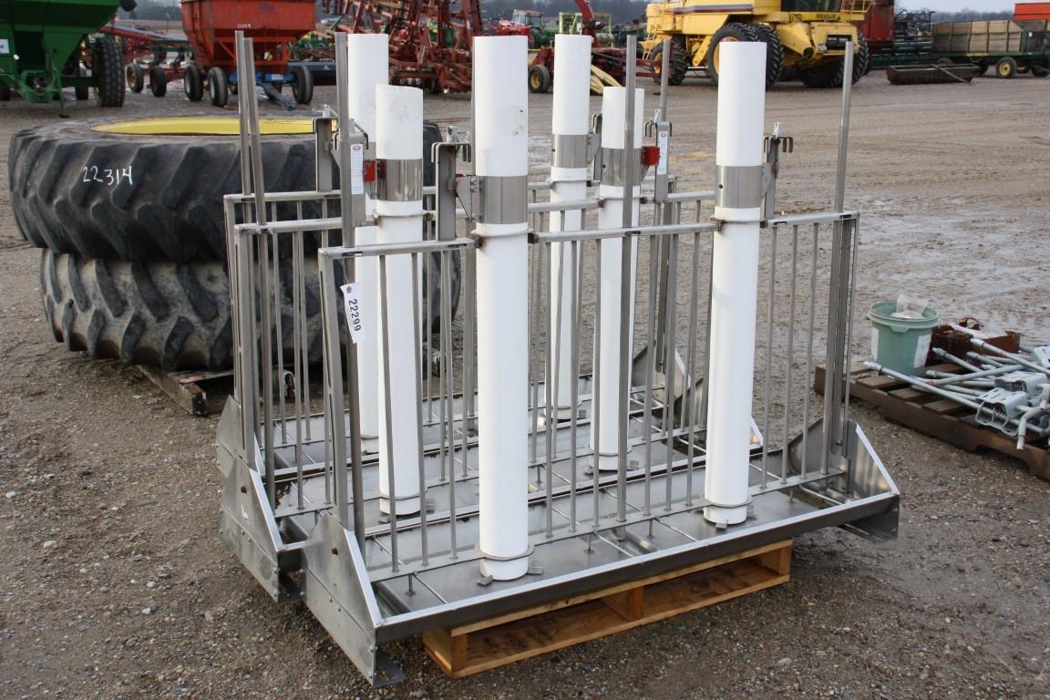 22299-(3) HOG FEEDERS/WATERERS