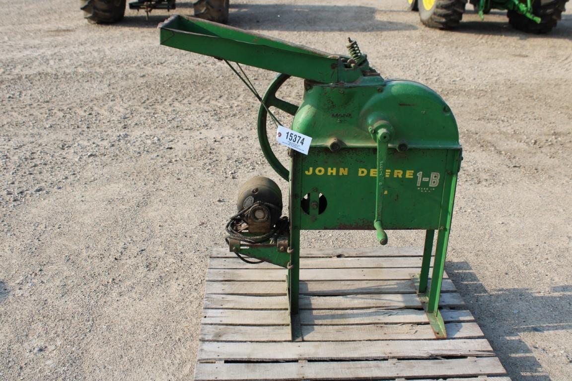 15374-JOHN DEERE 1B CORN SHELLER