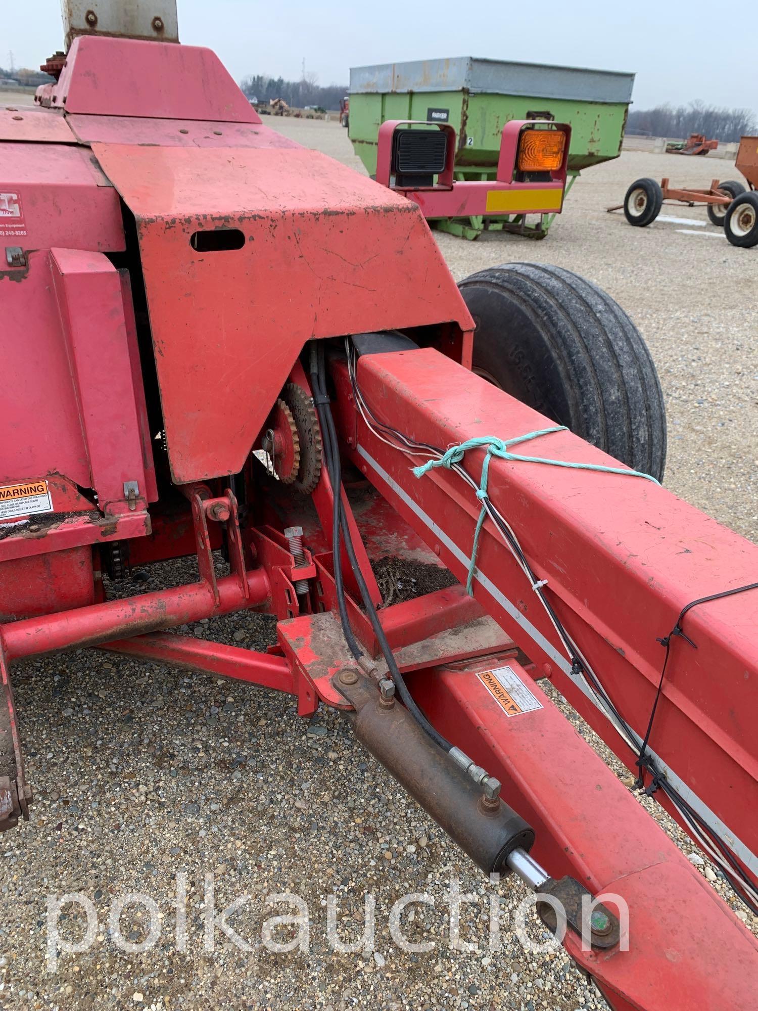 GEHL 1085 Forage Harvester