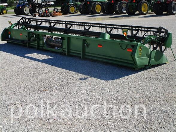 2006 John Deere 635F Hydraflex Grain Table