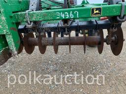 JD 714 Disc Chisel