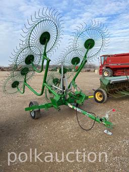 Frontier WR1008 8 Wheel Rake