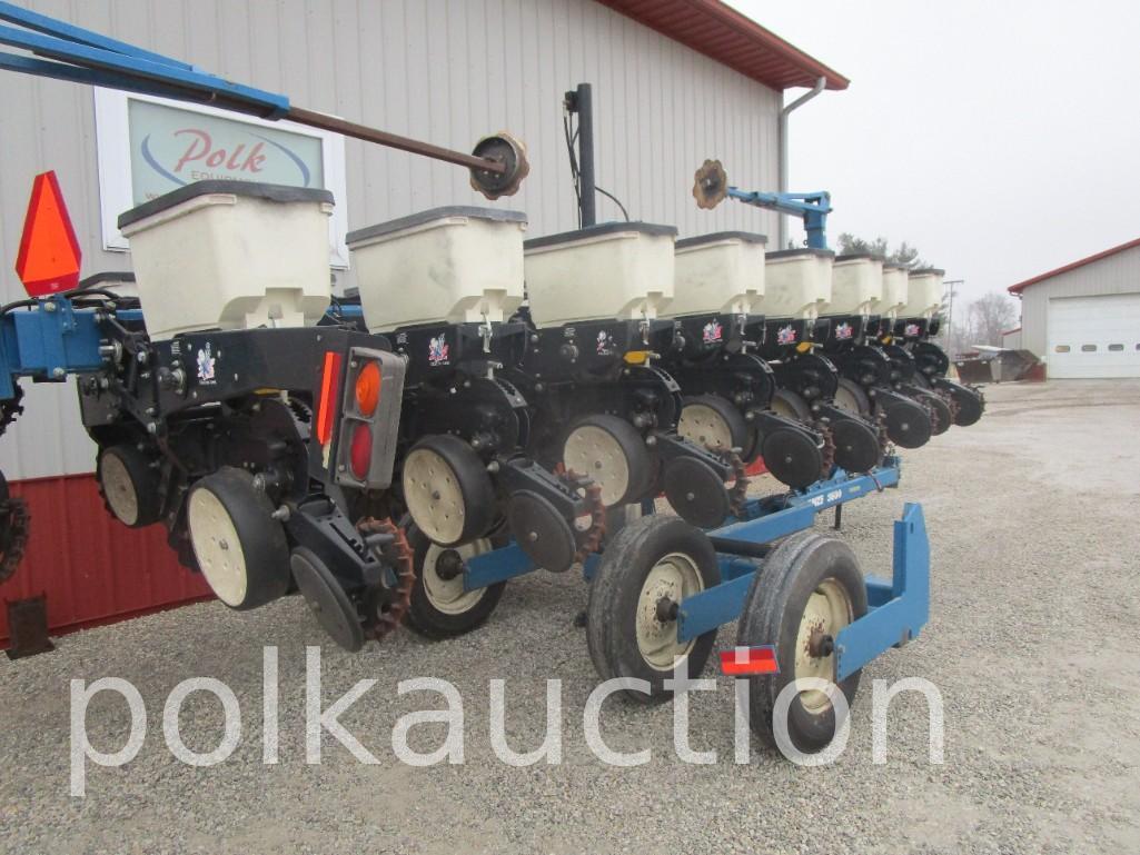 2003 KINZE 3500 8/16 PLANTER