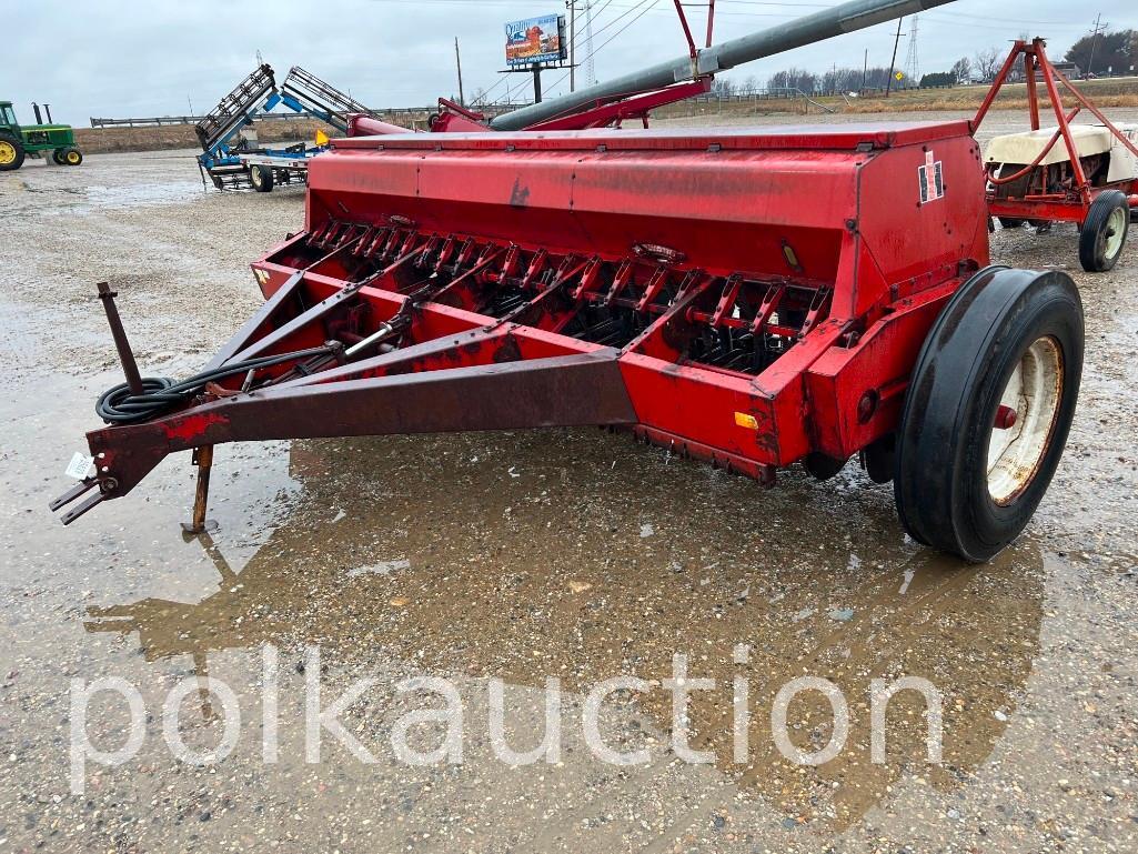 IH 5100 soybean special grain drill