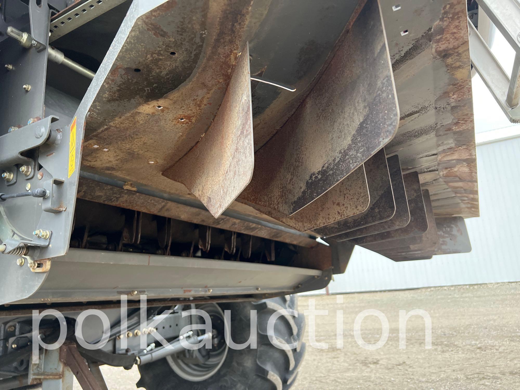 2014 Massey Ferguson 9540 Combine