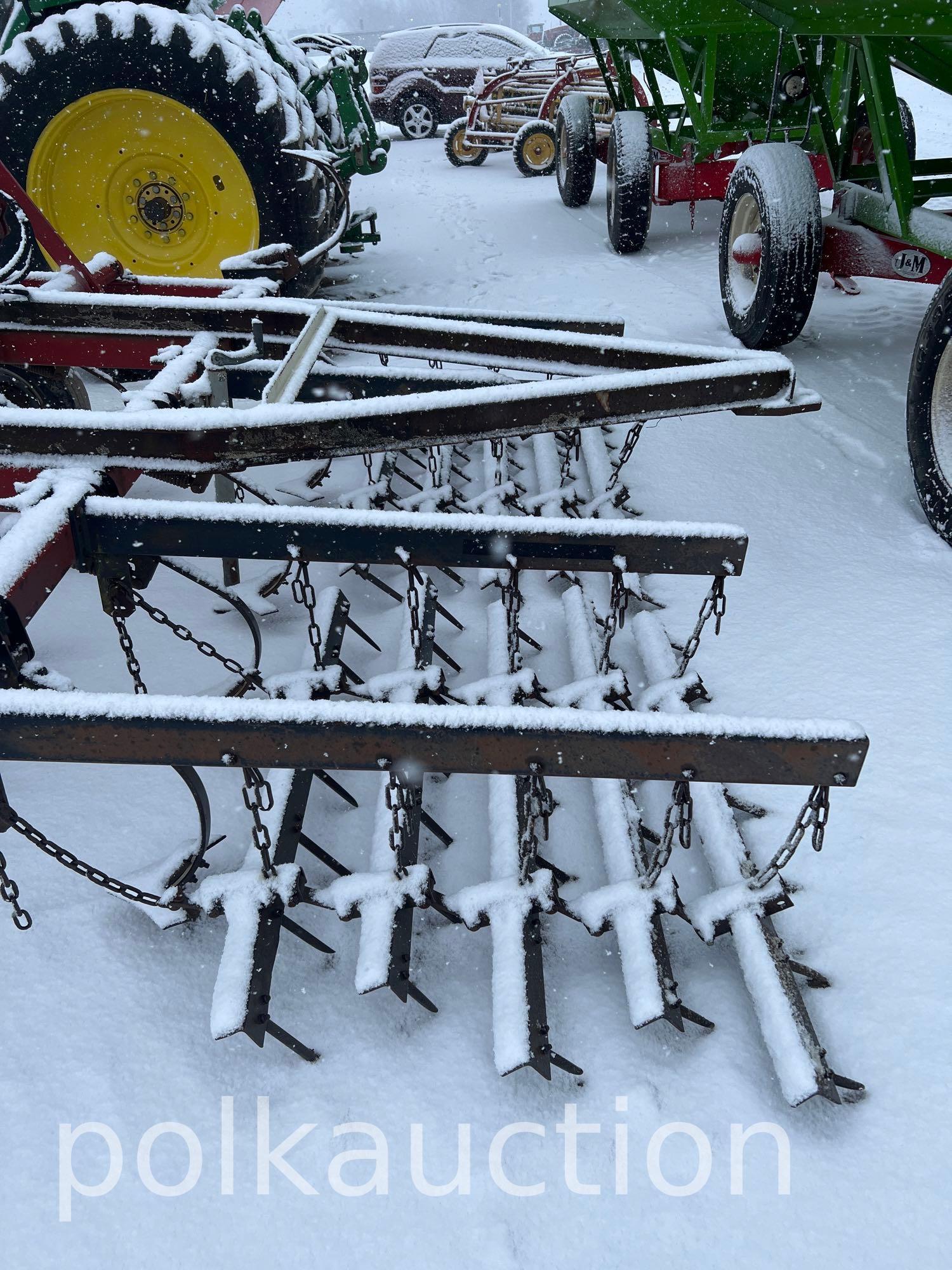 International 4600 Field Cultivator