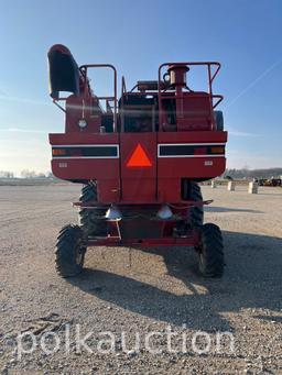 IH 1440 2WD Combine