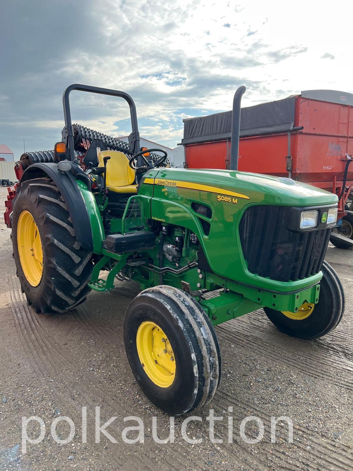 JD 5085 Tractor