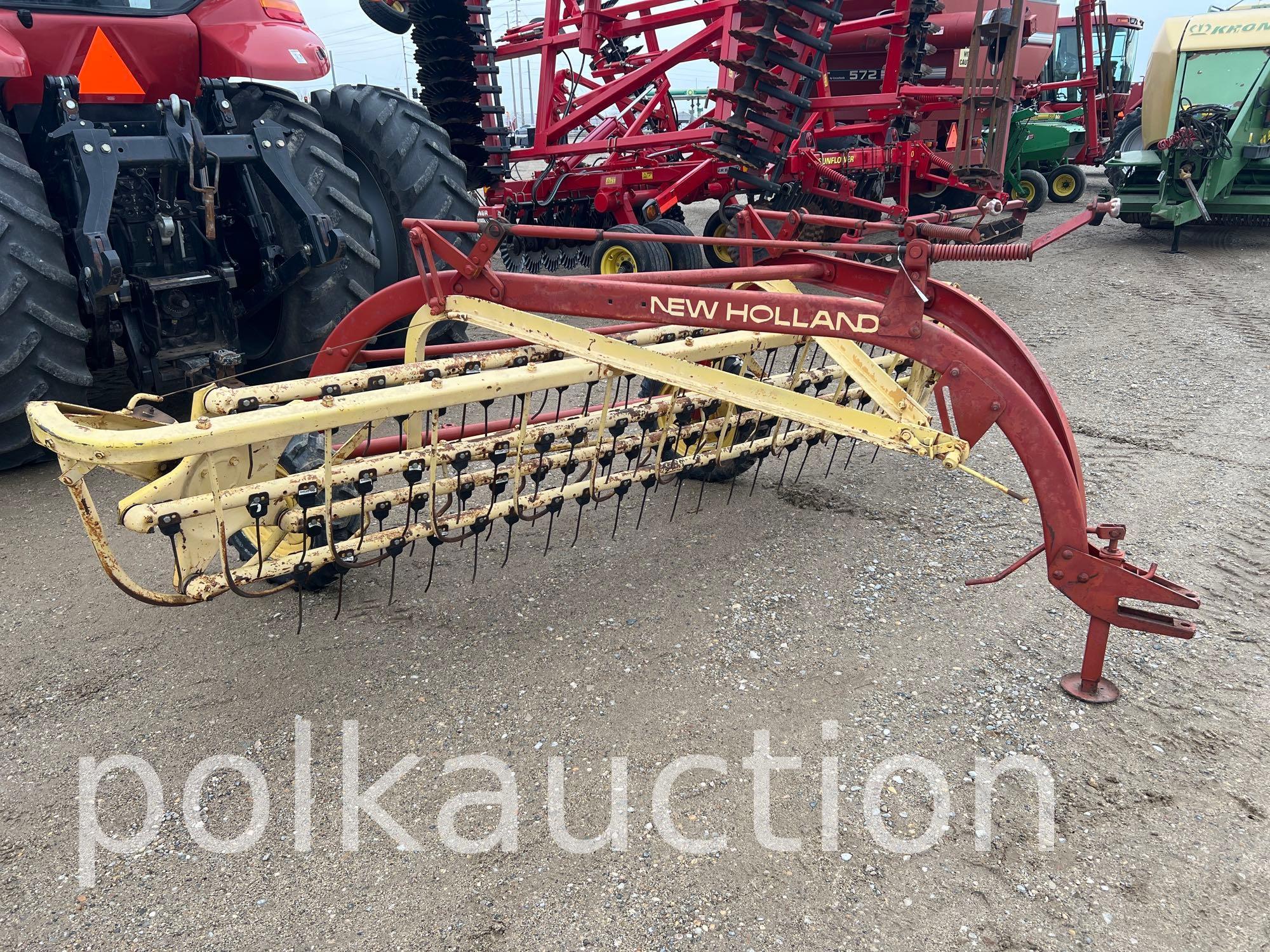 NH 260 Hay Rake