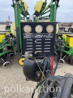 JD 7200 Vacuum Planter