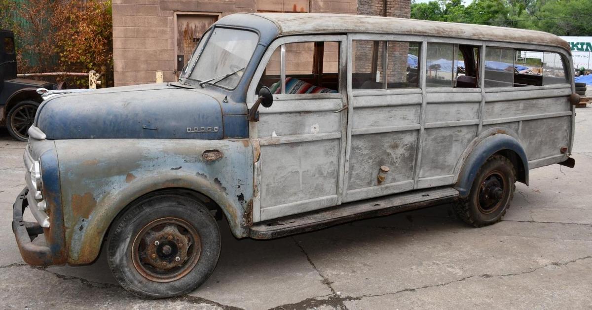 4807-(1948) DODGE WOODIE STATION WAGON