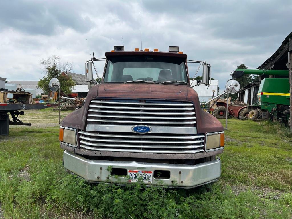 32043-FORD AEROMAX LTL9000 TRUCK