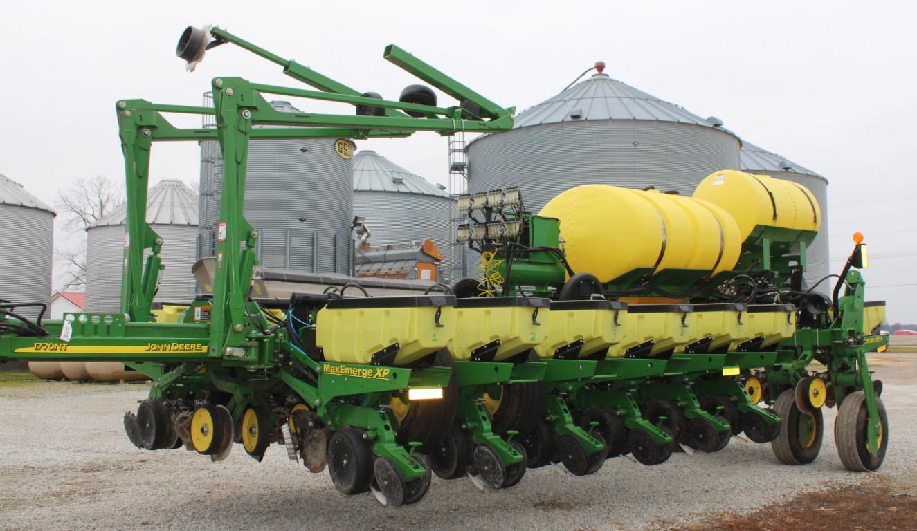 34110-(2014) JOHN DEERE 1770 NT PLANTER