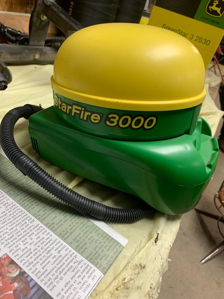 JOHN DEERE STARFIRE 3000 GLOBE