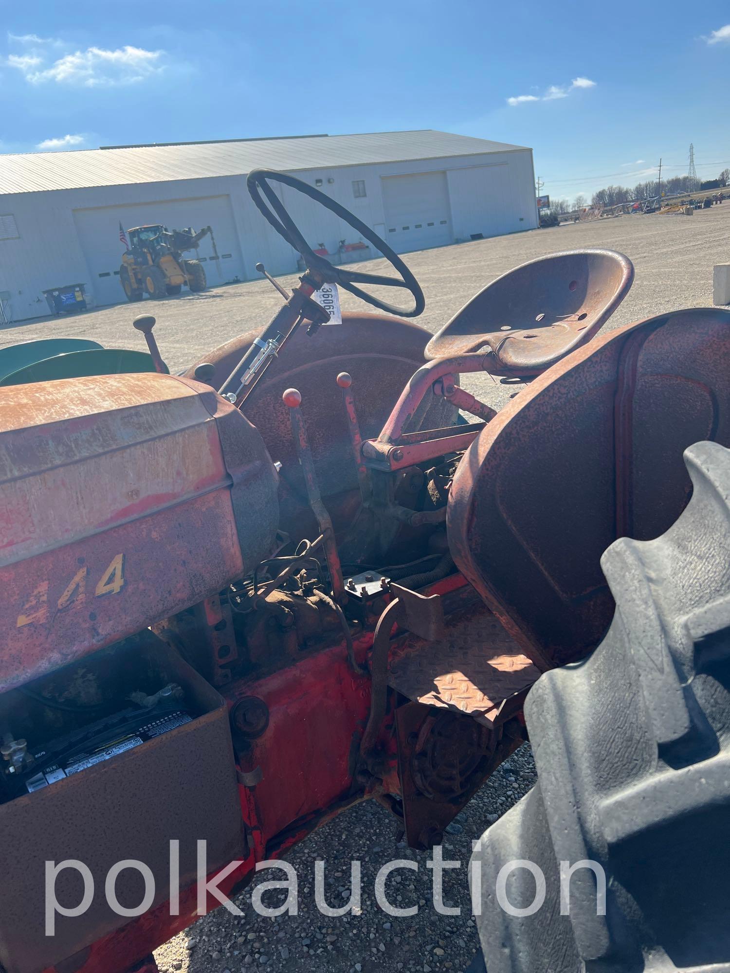 MASSEY HARRIS 444 TRACTOR