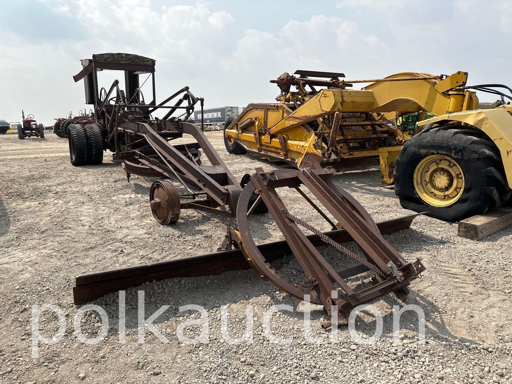 IH 10-20 MOTOR GRADER