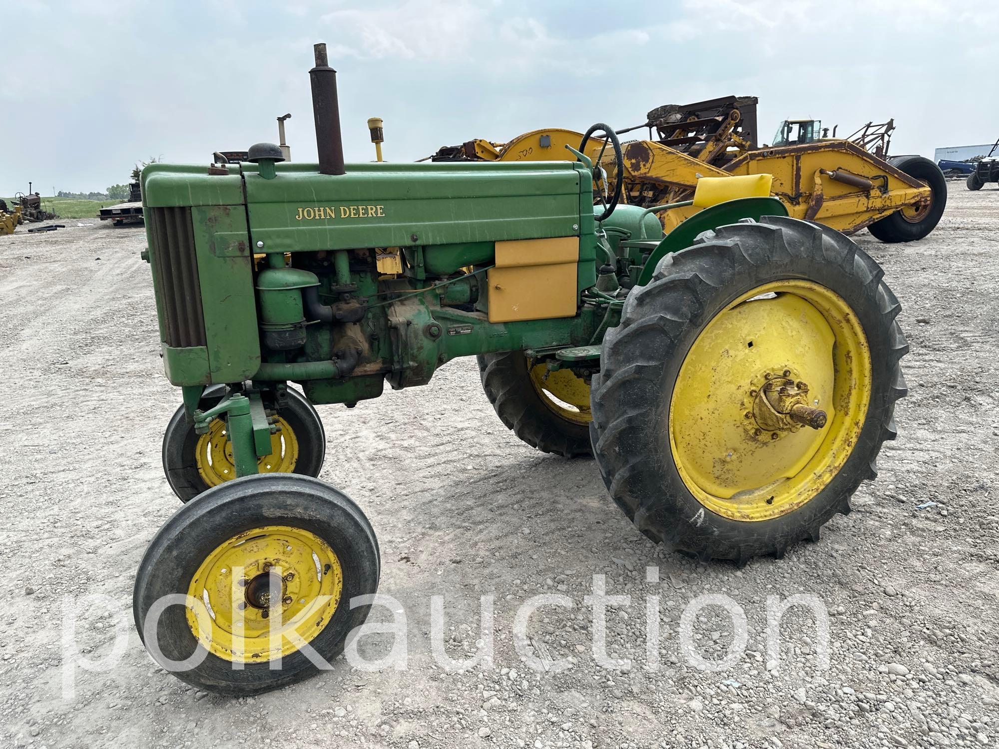 JOHN DEERE 40 V