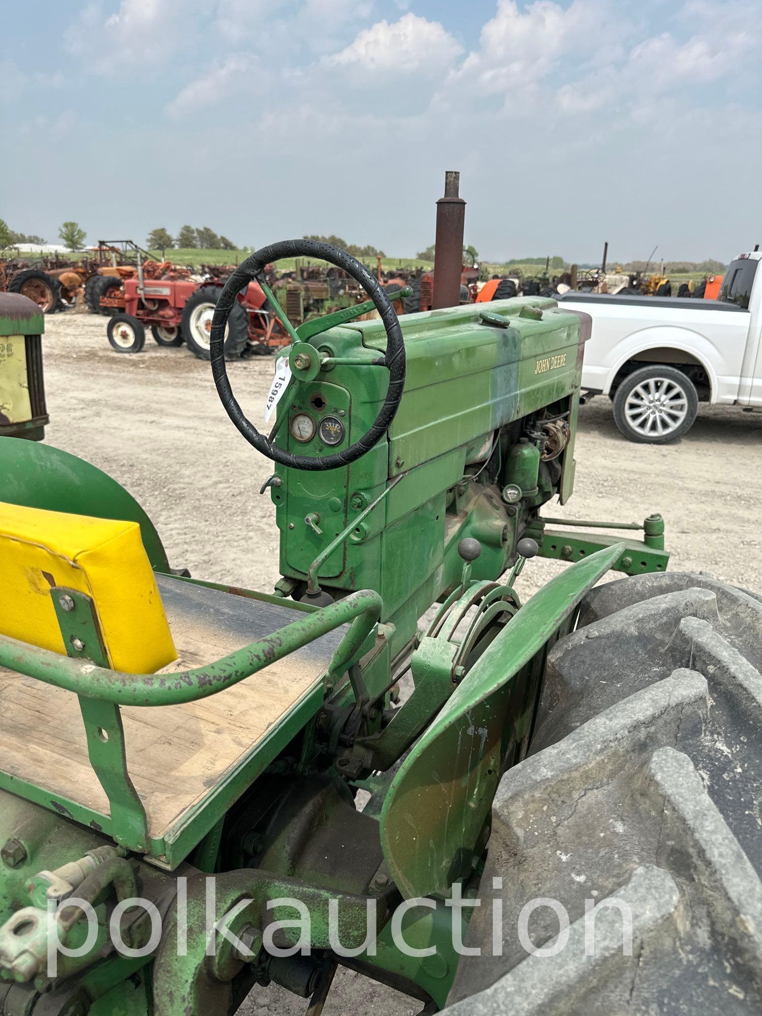 JOHN DEERE 40 V