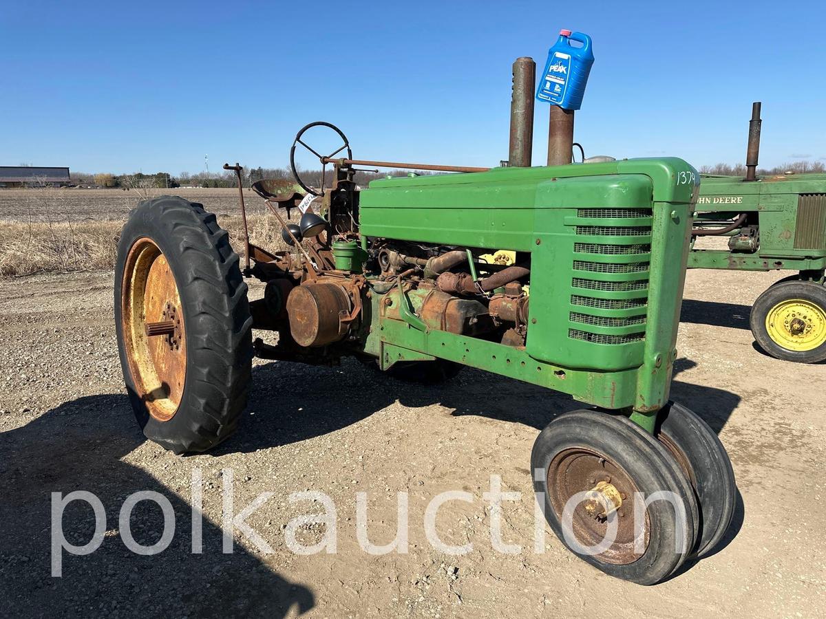 1379-JOHN DEERE STYLED A (SN# 496956)