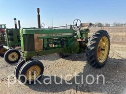 1641-JOHN DEERE 520 (SN# 5209516)