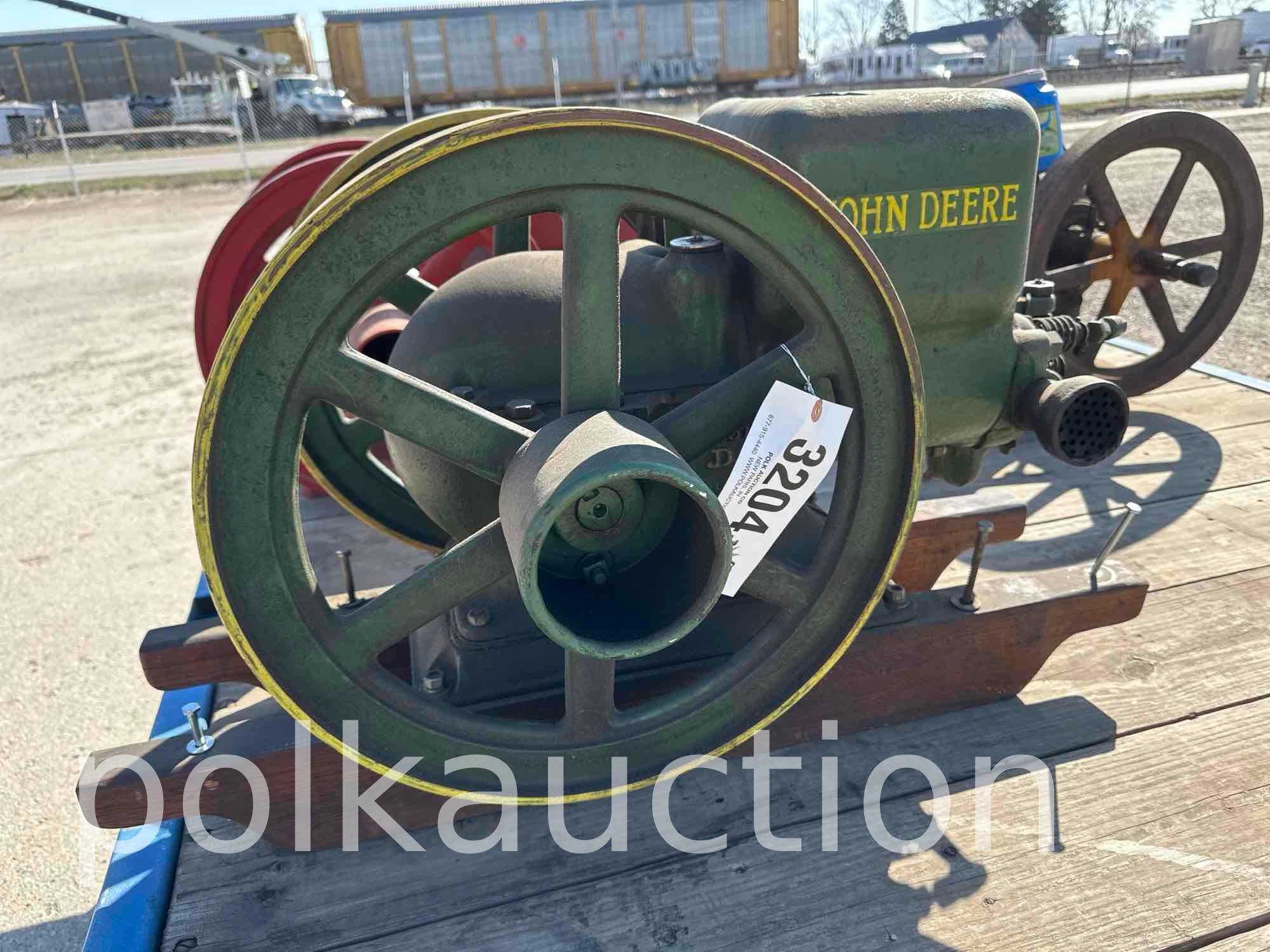 3204-JOHN DEERE 1.5HP HIT & MISS ENGINE (SN# 34701)