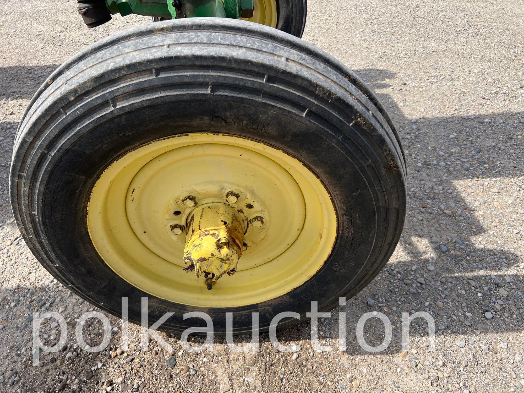 3255-JOHN DEERE 530 WIDE FRONT (SN#5305844)