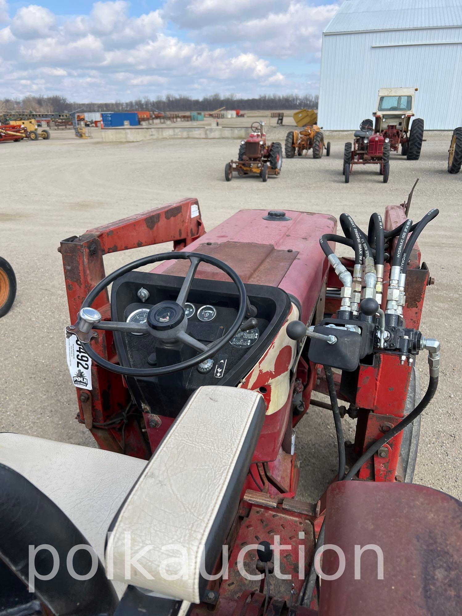 3492-IH 484 DIESEL w/ SCHWARTZ 1700 FRONT LOADER