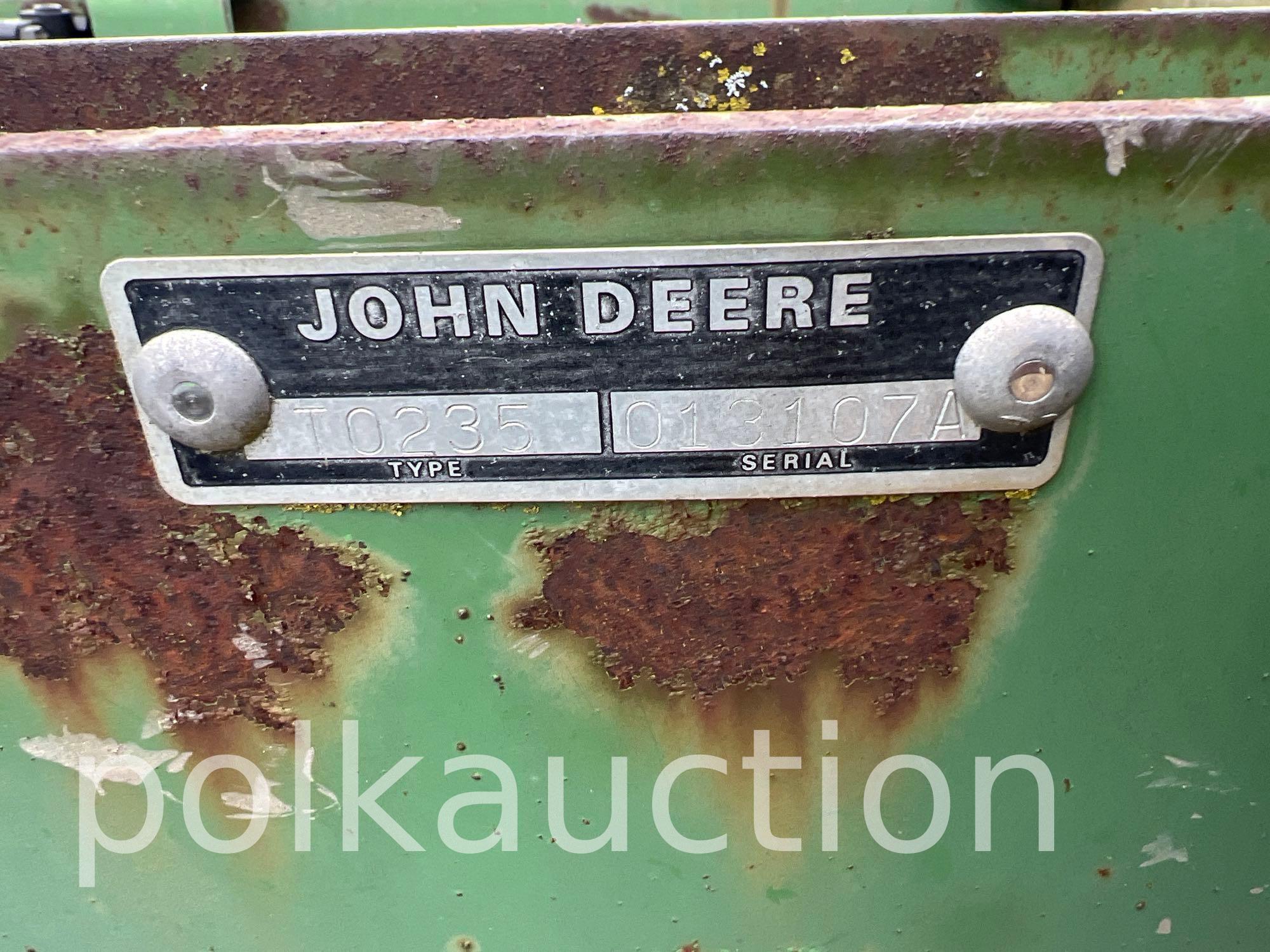 1231-JOHN DEERE 235 WHEEL DISC