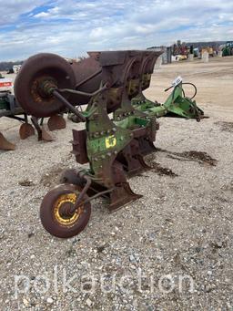 237-JOHN DEERE 3 BTM ROLLOVER PLOW