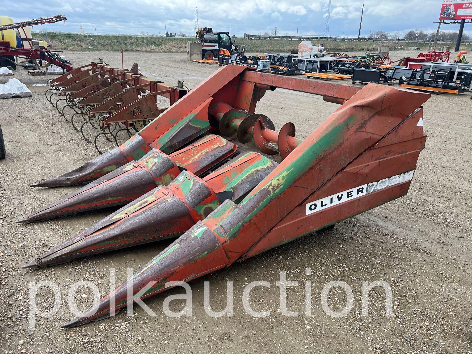 3878-OLIVER 703N 3 ROW NARROW CORN PICKER