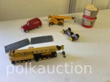 MISC TOYS & INTERNATIONAL HARVESTER ICE CREAM BUCKET