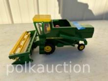 JOHN DEERE 6600 COMBINE