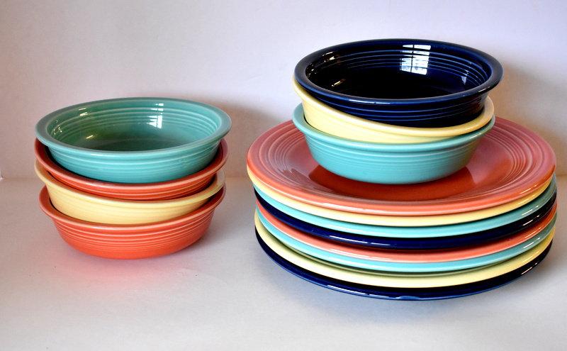 FIESTA WARE PLATES & BOWLS