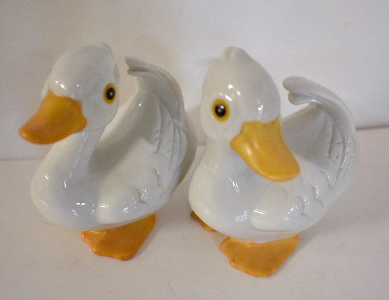 ASSORTED CERAMIC DUCK FIGURINES