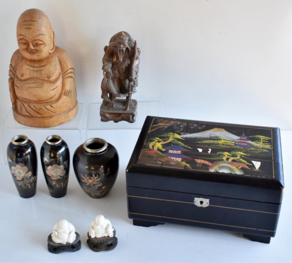 ASSORTED ASIAN COLLECTIBLES