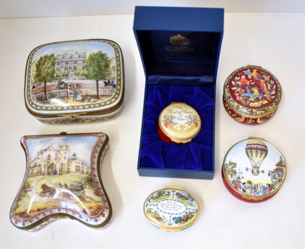 SIX PORCELAIN TRINKET BOXES