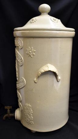 DOULTON'S STONEWARE CASK