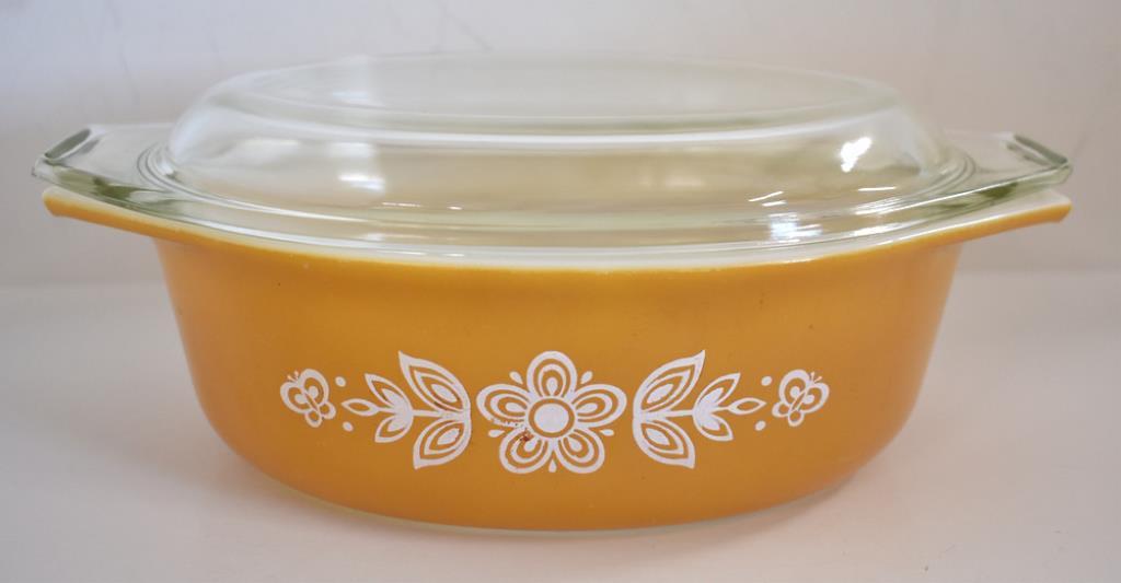 ASSORTED VINTAGE PYREX