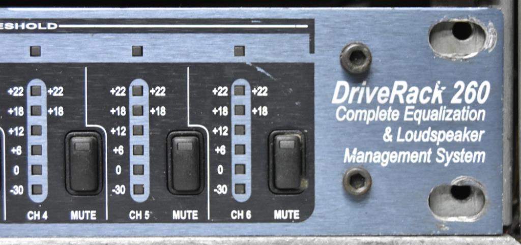 DBX DRIVERACK 260 LOUDSPEAKER MANAGEMENT SYSTEM