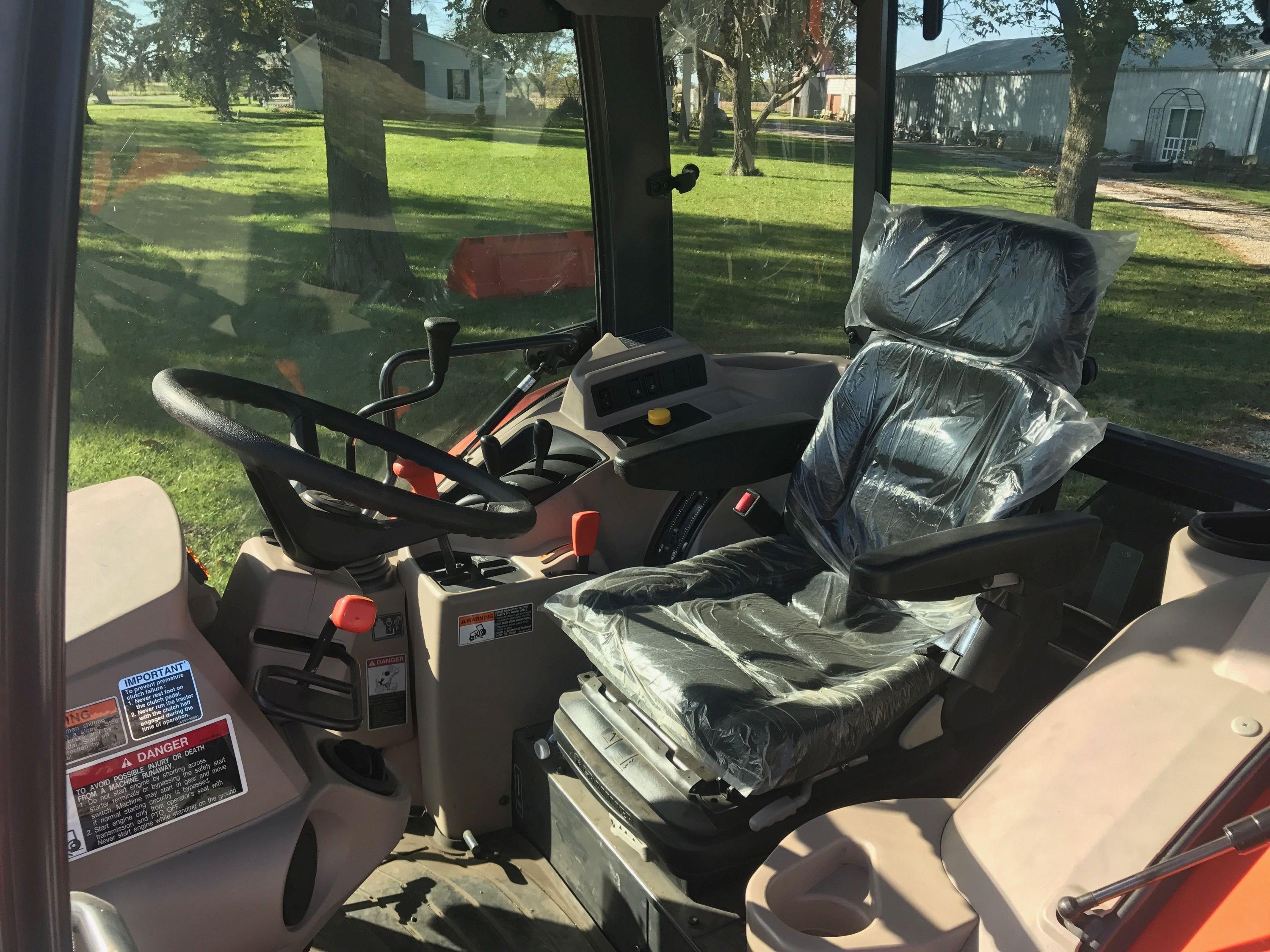 Kubota M9960D Tractor w/ LA1353 Ldr, MFWD, Cab, Only 40 Hrs.