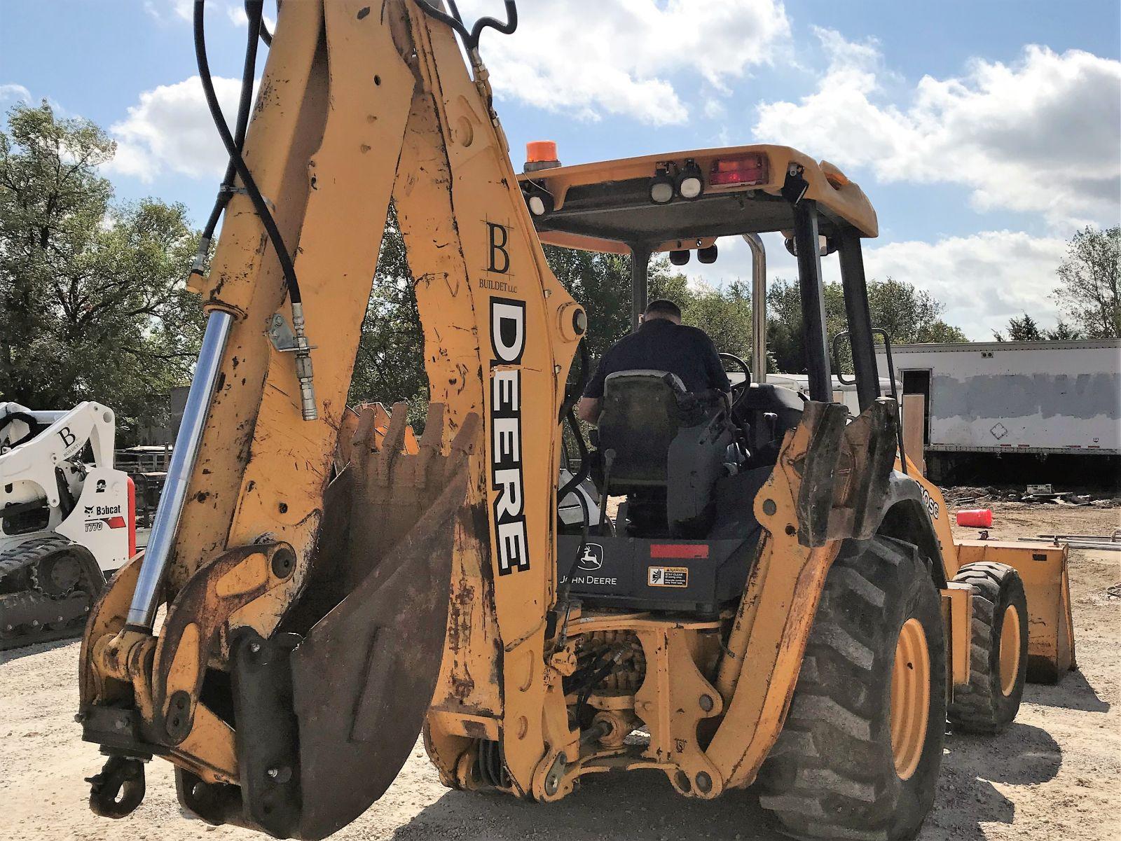 ‘05 John Deere 310SG Backhoe, 4x4