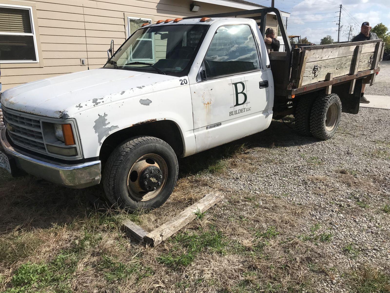 ‘93 Chevrolet 3500 Pick-Up, 5.7L V8, 231K Mi.