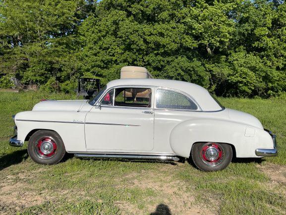 Lot 4 - 1949 Chevrolet Deluxe