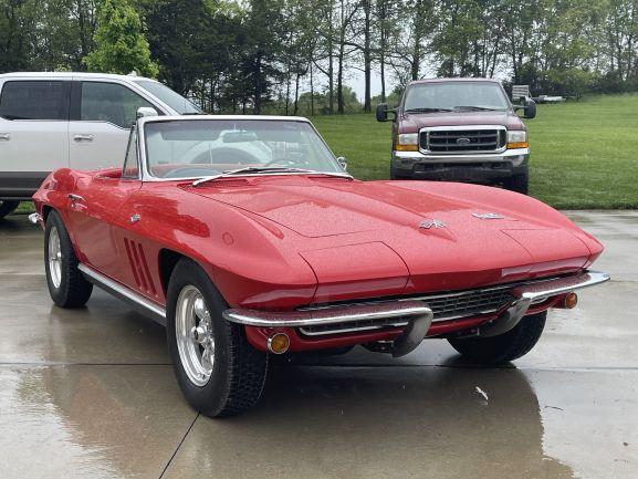 Lot 6 - 1966 Chevrolet Corvette Stingray Convertible