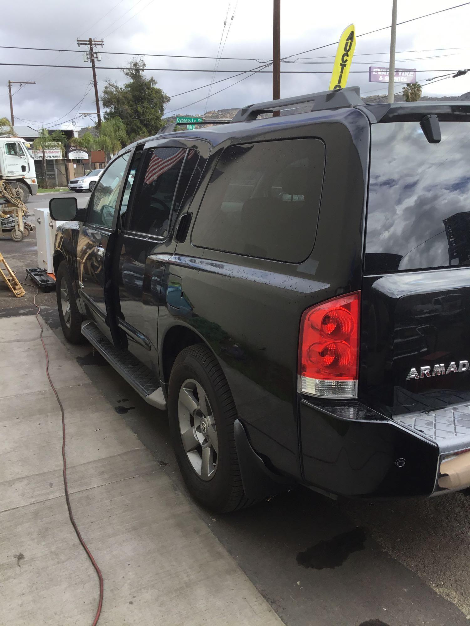 2005 Nissan Armada SE ***DEALER OR EXPORT ONLY***