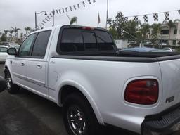 2002 Ford F-150 4 door SuperCrew Lariat 5.5ft bed