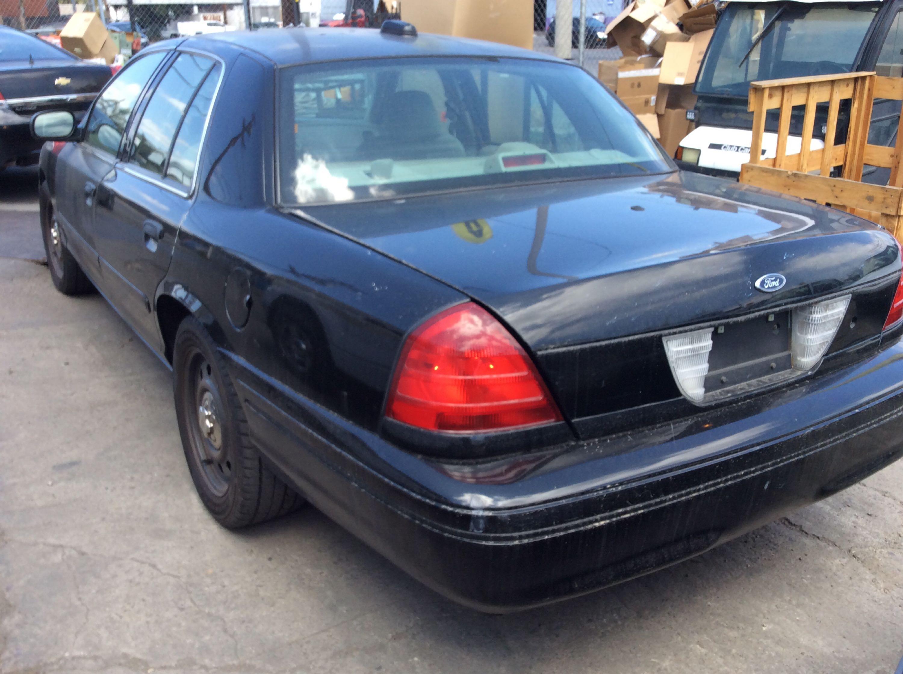 2007 Ford Crown Victoria V8 4.6 ***FOR DEALER OR EXPORT ONLY***