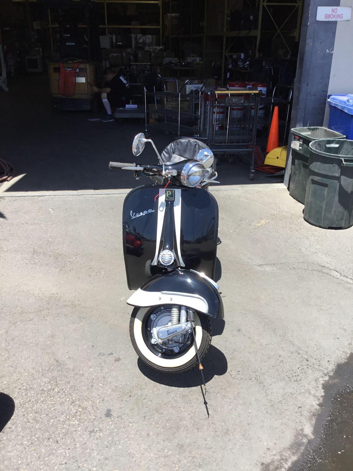 1964 Piaggio Vespa 150cc ***NON-RUNNING FOR PARTS ONLY***